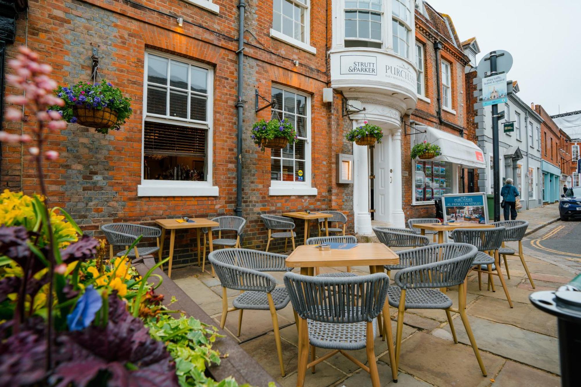 Purchases Restaurant&Accommodation Chichester Extérieur photo