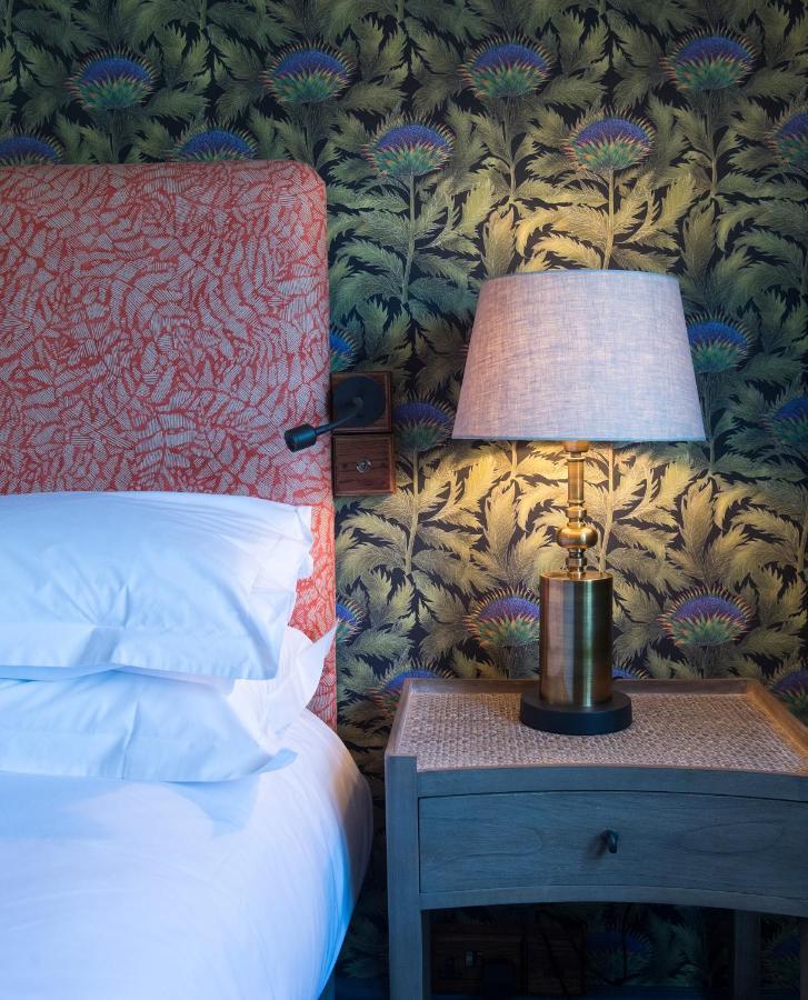 Purchases Restaurant&Accommodation Chichester Extérieur photo